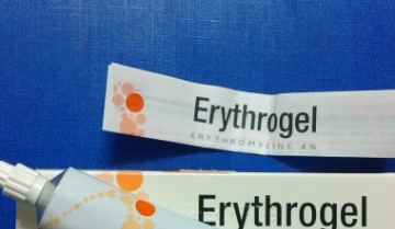 Erythrogel là thuốc gì? Công dụng, liều dùng | Bcare.vn